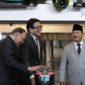 Presiden Prabowo Subianto bertemu PM Malaysia Anwar Ibrahim di Menara Kembar Petronas, Kuala Lumpur. (Dok. Tim Media Prabowo)