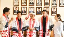 Sekretaris Daerah Provinsi Jawa Barat Herman Suryatman (tengah) saat melaksanakan pertemuan dengan delegasi pengusaha dari Jepang, Rabu (14/5/2025) di Gedung Sate, Kota Bandung. (Foto: Dok.Biro Adpim Jabar)
