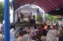 Acara digelar di lapangan sekolah SD Negeri Cimanuk dimeriahkan oleh penampilan Kreasi seni anak didik dari mulai kelas I s/d VI. ( Dok
Hallojabar.com / Abdul Haris )