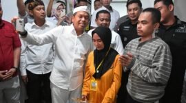 Usep pembeli motor hasil curian, akhirnya dibebaskan Kejari Sumedang melalui proses restorative justice (RJ) setelah menjalani dua bulan proses penahanan.( Dok.Hallojabar.com / Dody Nsh )
