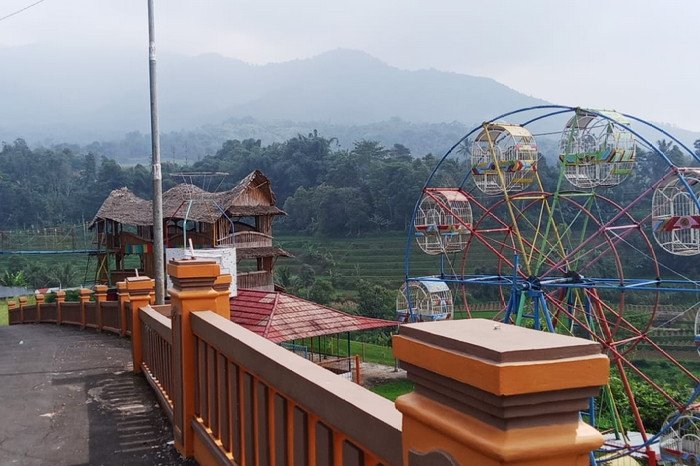 Arena Wisata Barokah Bhakti Jalan Panundaan Desa/ Kecamatan Rancakalong, tempat liburan keluarga yang ramah biaya. ( Dok.Halloabar.com / Dody Nsh )