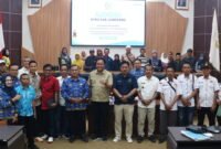 Audiensi diterima Ketua DPRD Sumedang H. Sidik Jafar, S.E., Ketua Komisi I Asep Kurnia, S.H., M.H., Ketua Komisi IV Asep Ronny Hidayat beserta para anggota dewan lainnya.