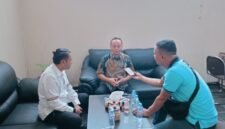 Plt Kasubag TU Kantah Kabupaten Bogor 1, dengan awak media.