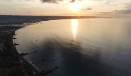 Pangandaran: Magnet Bahari yang Tak Lekang Diterpa Waktu