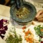 Berbagai jenis dedaunan dan rempah-rempah yang sering digunakan dalam peracikan obat tradisional Sunda, menunjukkan kekayaan alam Jawa Barat sebagai sumber pengobatan alami yang berkhasiat. Bahan-bahan ini biasanya dipetik segar dan diolah dengan resep turun-temurun untuk menjaga kesehatan tubuh secara holistik.